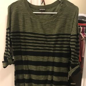 3/4 sleeve circle hem sweater/shirt